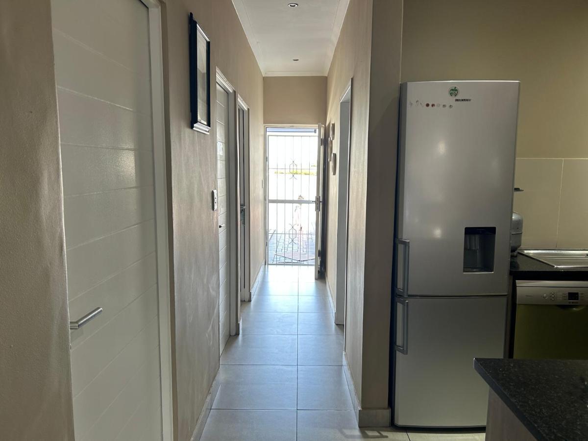 Cosy Family With Bbq Area And Stunning Patio Villa